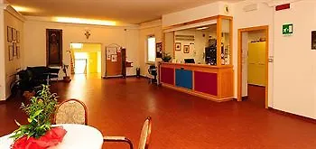 Mater Gratiae Hotel Perugia 2*,  Italy